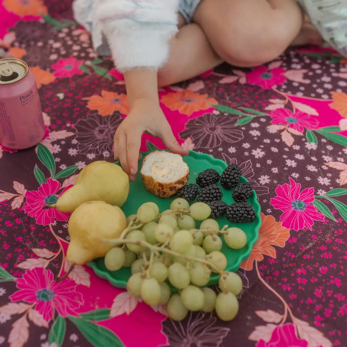 Picnic Mat Autumn Bouquet - Image 3