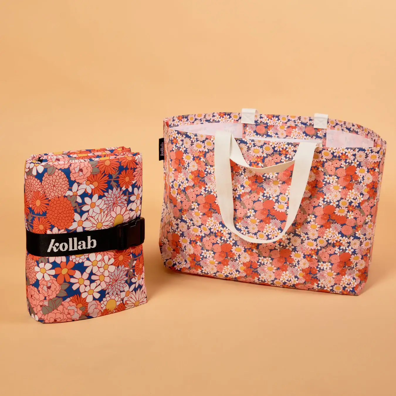 Shopper Tote Field of Flowers - Image 2